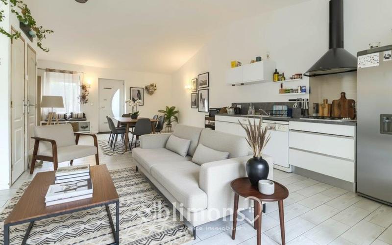 Maison - 74 m² - 4 pièces