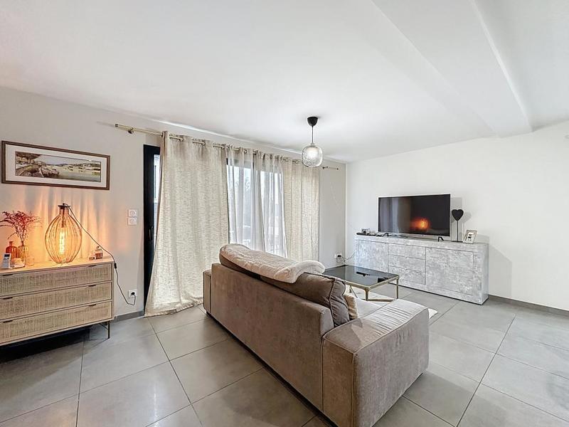 Pavillon - 135 m² - 6 pièces