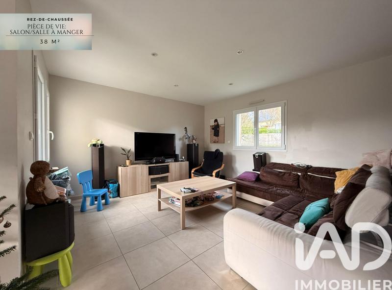 Maison - 151 m² - 5 pièces