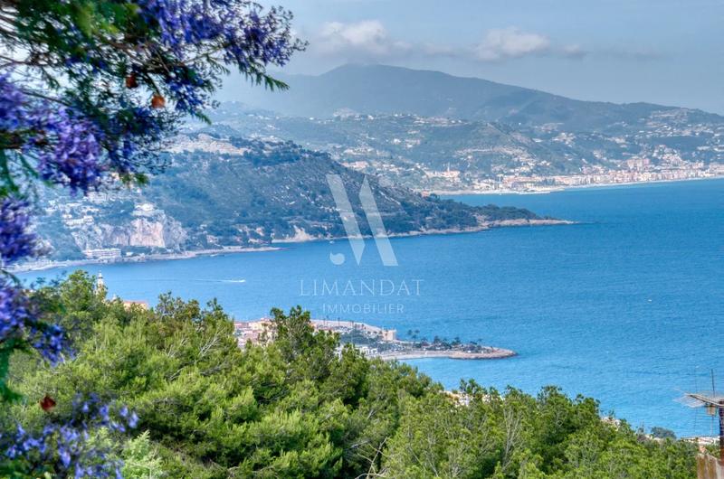 Villa - 200 m² - 5 pièces