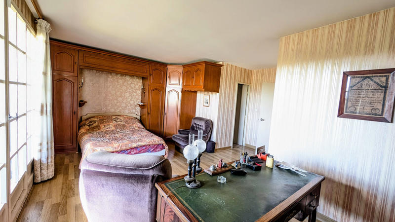 Maison - 157 m² - 7 pièces