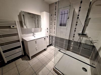 Maison - 111 m² - 5 pièces