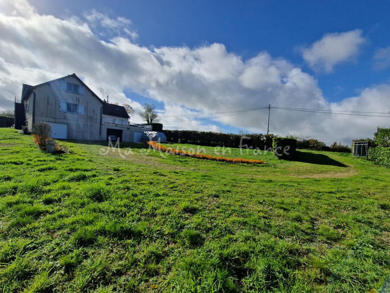 Maison - 160 m² - 7 pièces