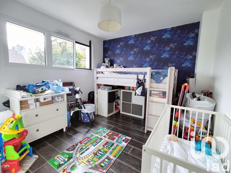 Maison - 98 m² - 5 pièces