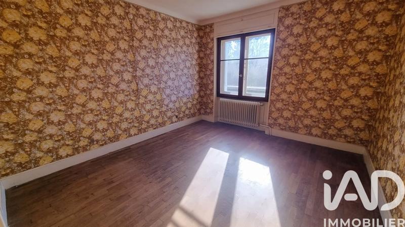 Maison - 192 m² - 9 pièces