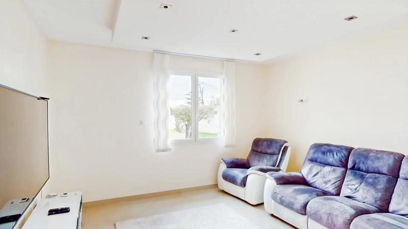 Maison d'architecte - 160 m² - 6 pièces