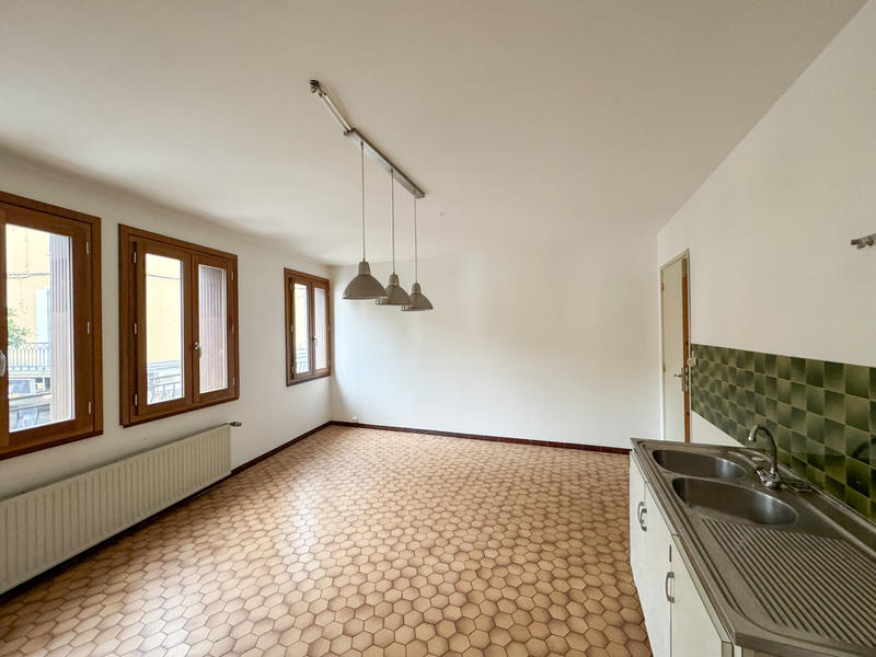 Immeuble - 178 m² - 8 pièces