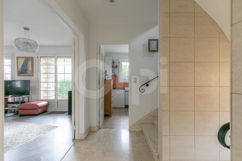 Maison - 140 m² - 4 pièces