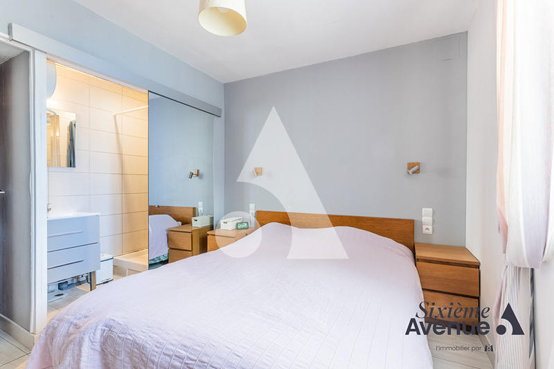 Maison - 121 m² - 6 pièces