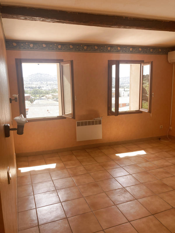 Maison - 194 m² - 9 pièces