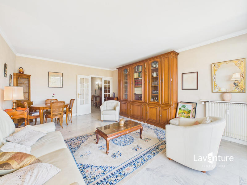 Appartement - 110 m² - 5 pièces