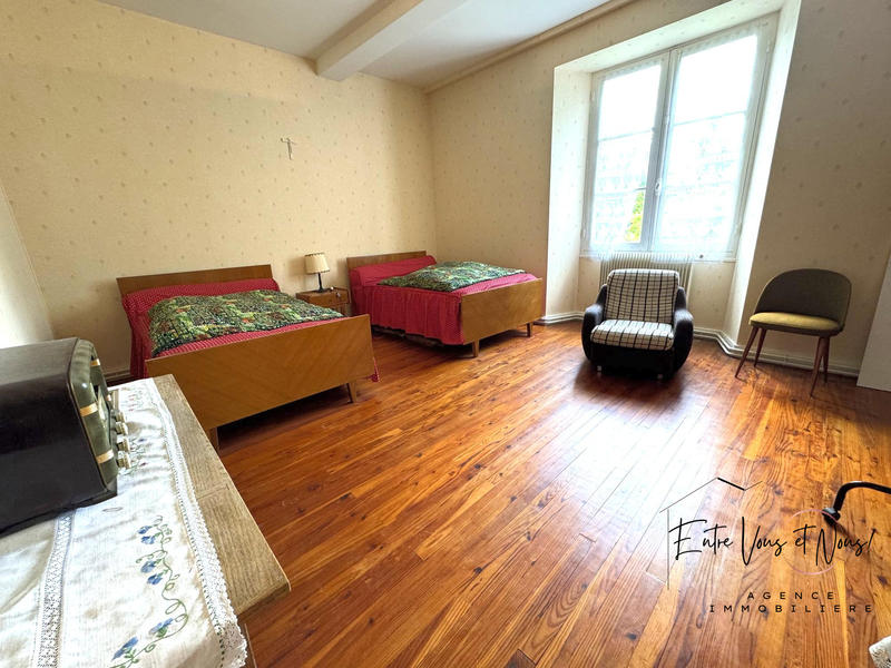 Maison - 165 m² - 6 pièces