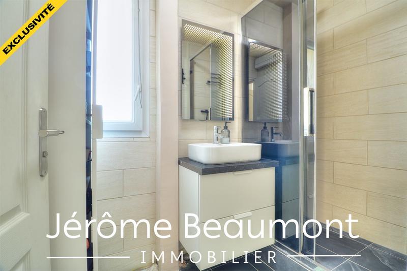 Appartement - 70 m² - 4 pièces