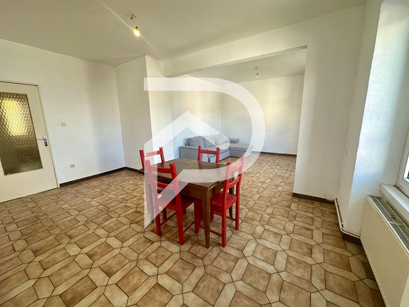 Appartement - 80 m² - 4 pièces