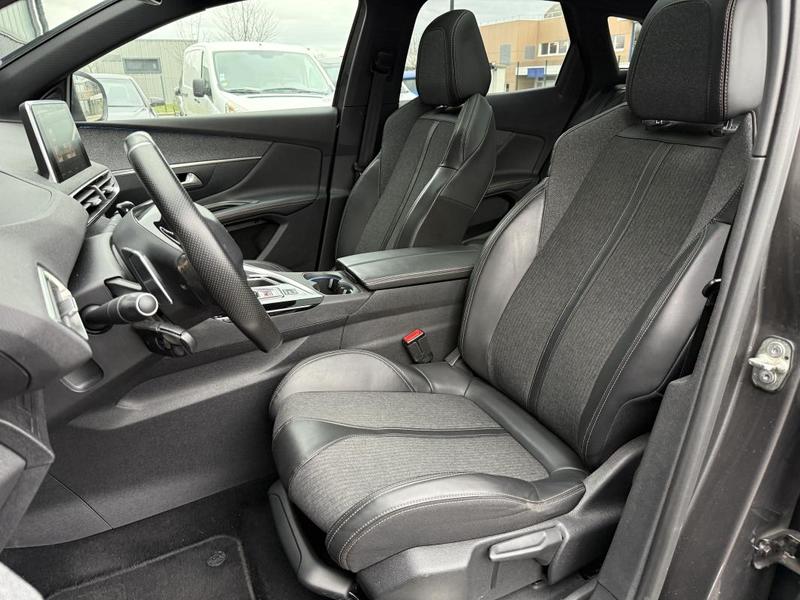 Peugeot 3008 1.6 Thp 165ch Gt Line s&amp;S Eat6 Toit Ouvrant