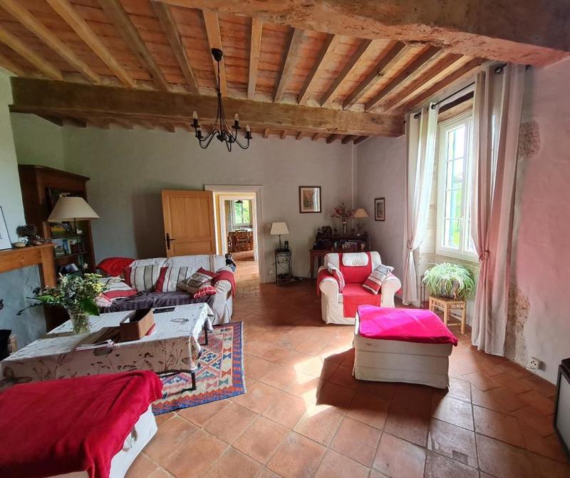 Maison - 294 m² - 7 pièces