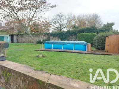 Maison - 90 m² - 4 pièces