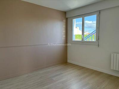 Appartement - 80 m² - 3 pièces