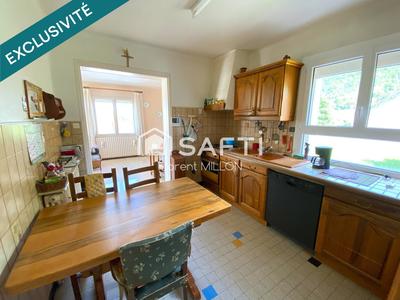 Maison - 140 m² - 6 pièces