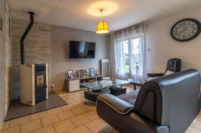 Maison - 100 m² - 6 pièces