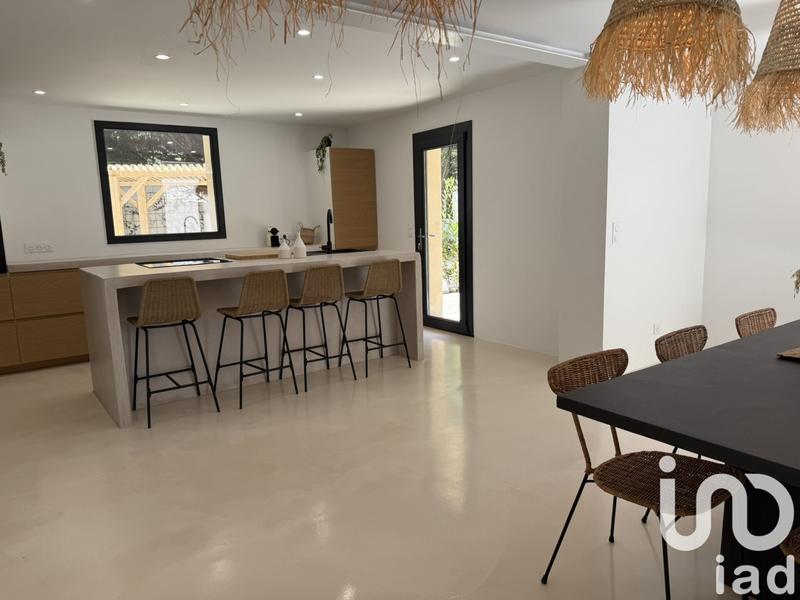 Maison - 151 m² - 6 pièces