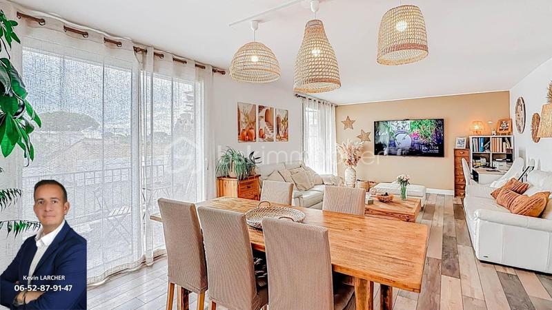 Appartement - 82 m² - 4 pièces