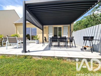 Maison - 102 m² - 6 pièces