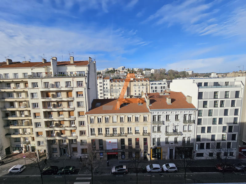 Appartement - 76 m² - 3 pièces