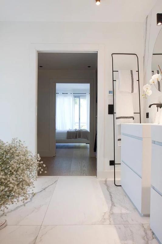 Appartement - 137 m² - 4 pièces