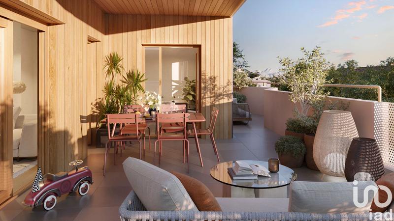 Appartement - 96 m² - 4 pièces