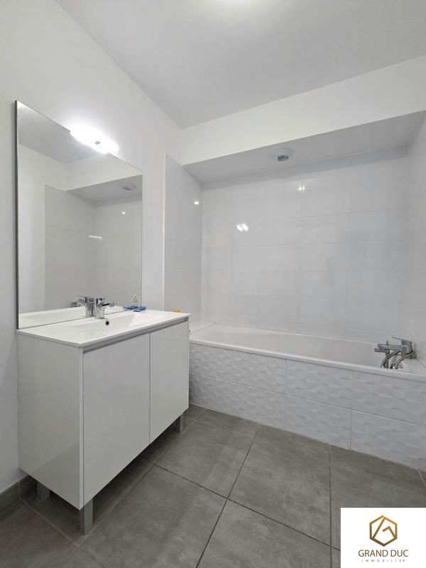 Appartement - 71 m² - 3 pièces