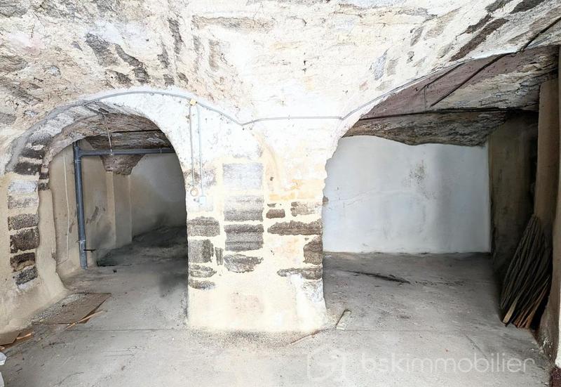 Maison de village - 80 m² - 4 pièces