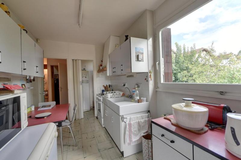 Maison - 180 m² - 10 pièces