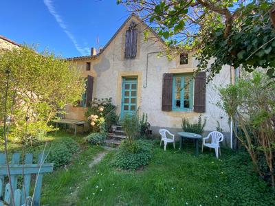 Maison - 105 m² - 4 pièces