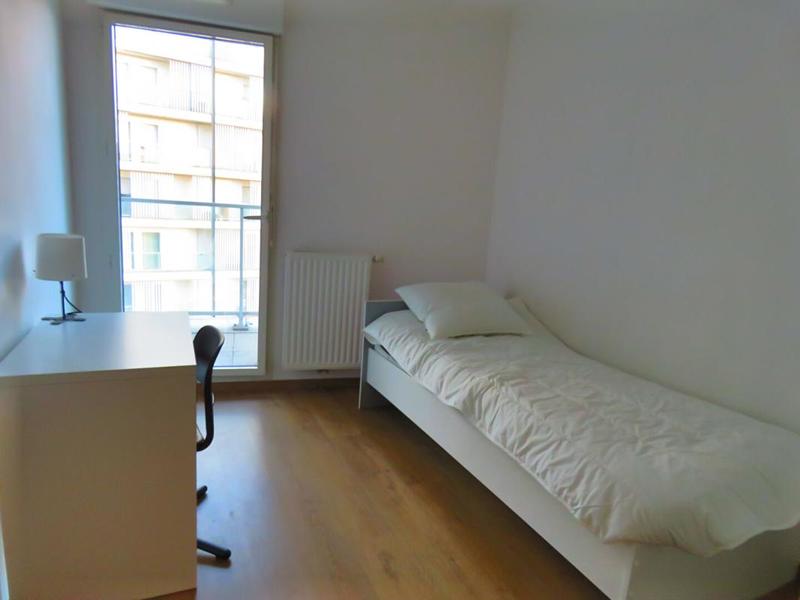 Appartement - 95 m² - 5 pièces