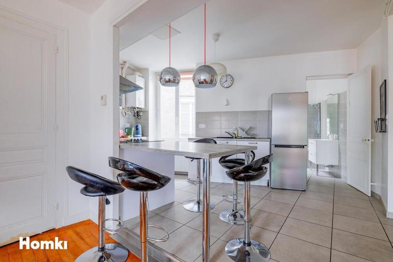 Appartement - 92 m² - 4 pièces