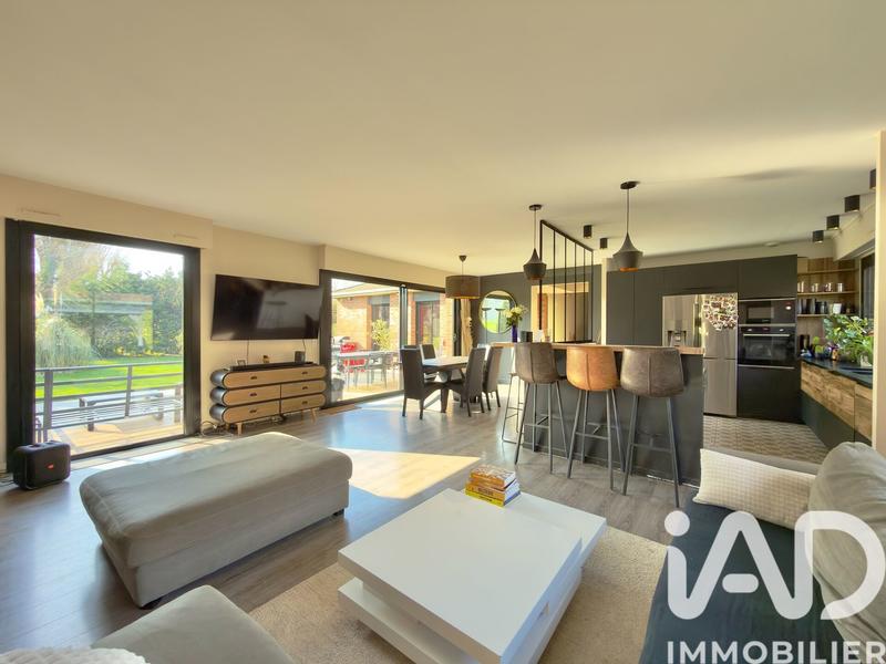 Maison - 160 m² - 6 pièces