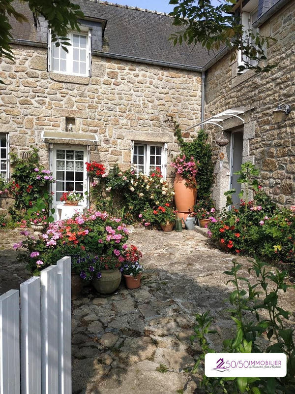 Maison ancienne - 110 m² - 5 pièces