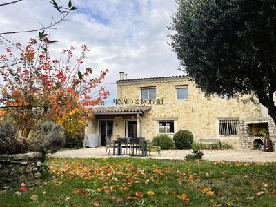 Maison ancienne - 238 m² - 8 pièces