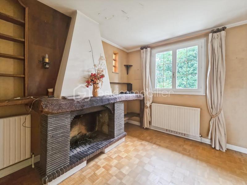 Maison - 95 m² - 6 pièces