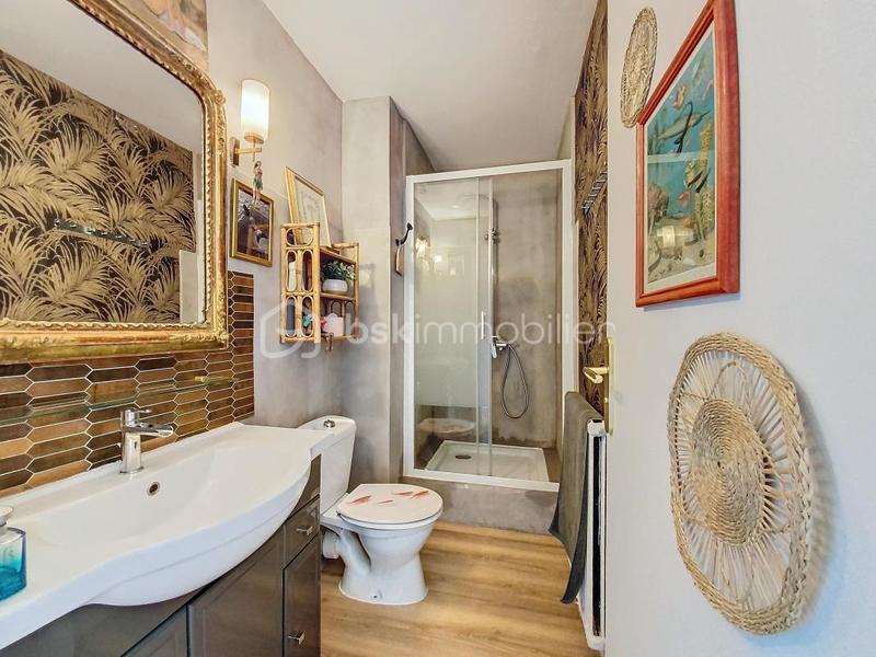 Studio - 25 m² - 1 pièce