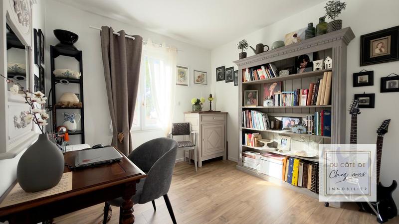 Maison - 95 m² - 5 pièces