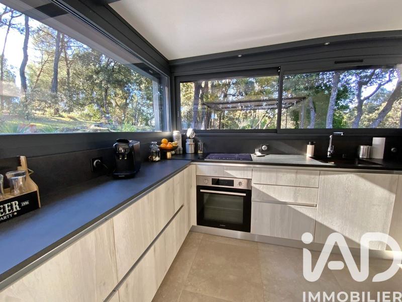 Maison - 115 m² - 4 pièces