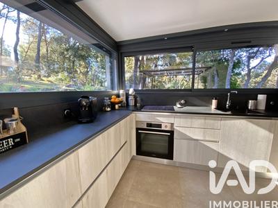 Maison - 115 m² - 4 pièces