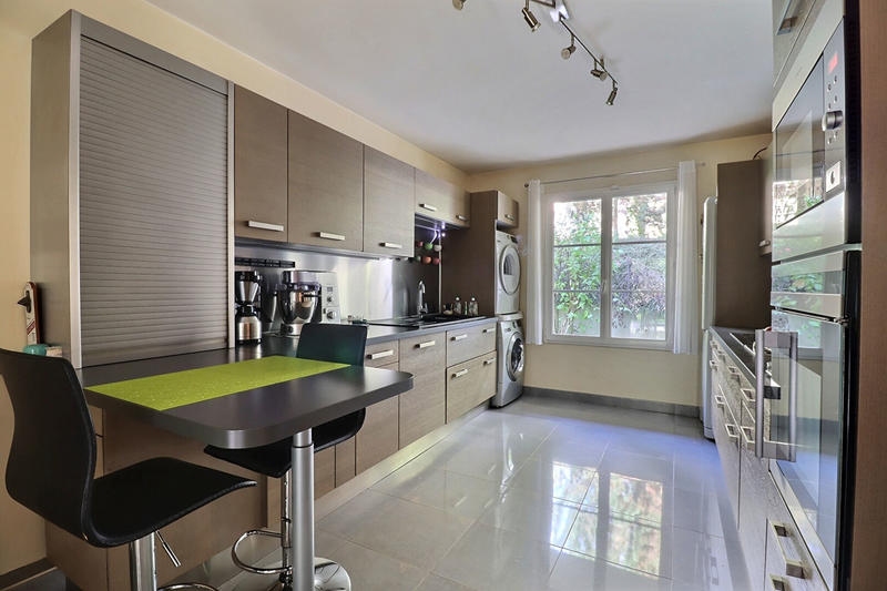 Appartement - 132 m² - 4 pièces