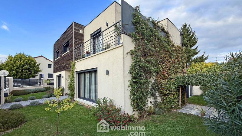 Maison - 125 m² - 6 pièces