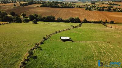 Maison - 280 m² - 6 pièces