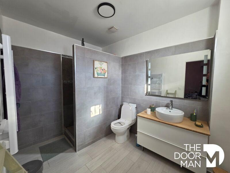 Maison - 163 m² - 6 pièces