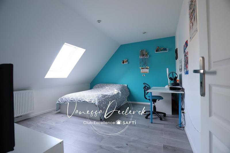 Maison - 137 m² - 6 pièces