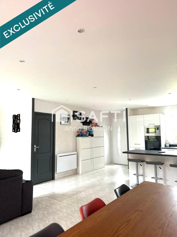 Maison - 104 m² - 6 pièces